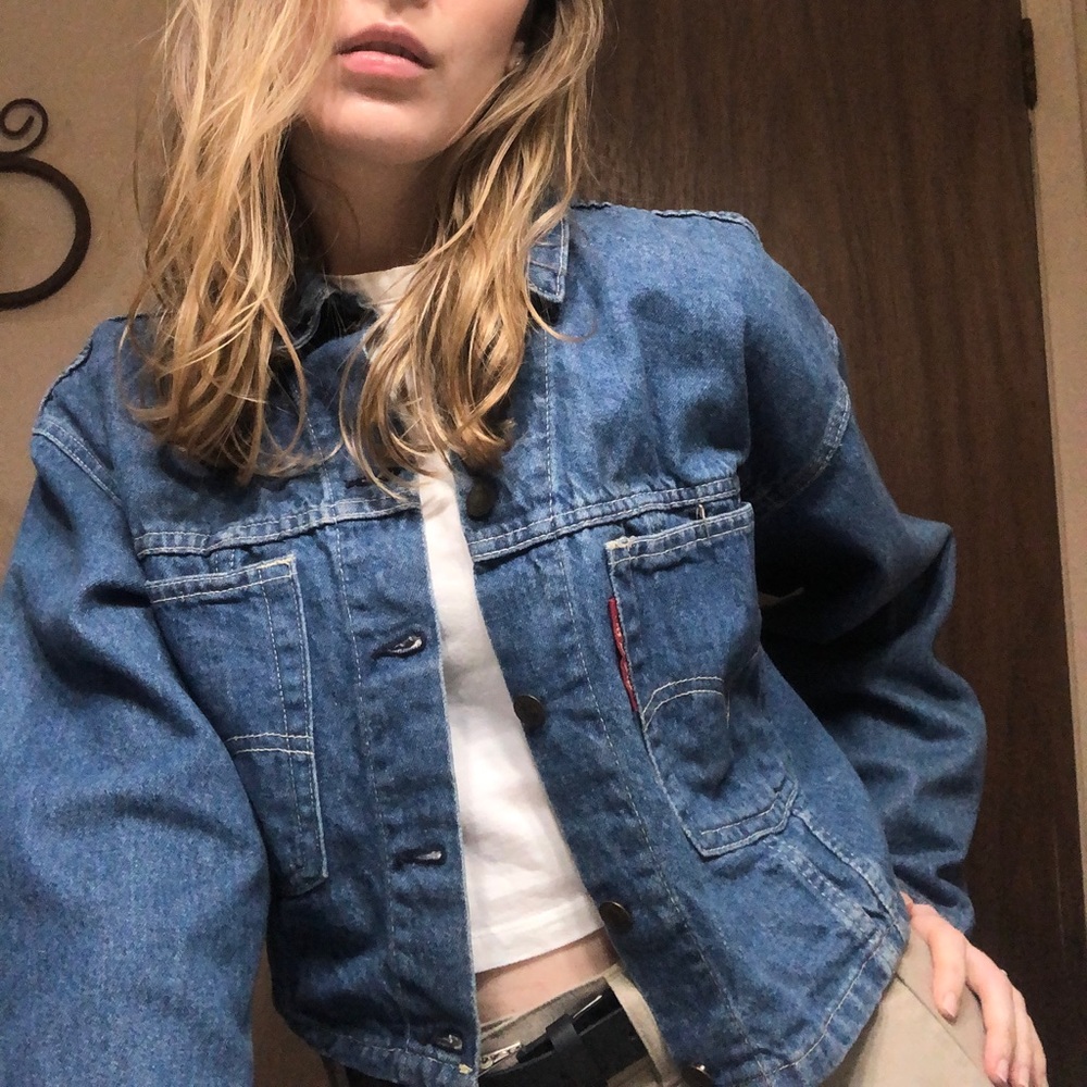 Vintage Levi’s Cropped Denim Jean Jacket